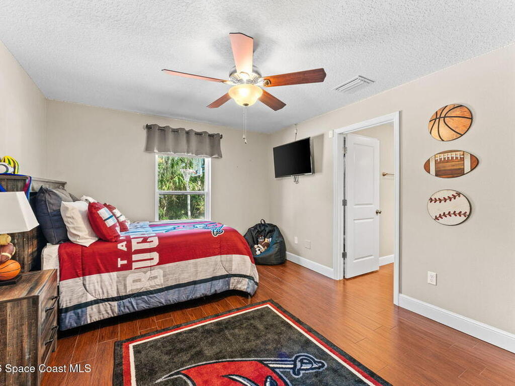 1695 Arch Road, Mims, FL 32754