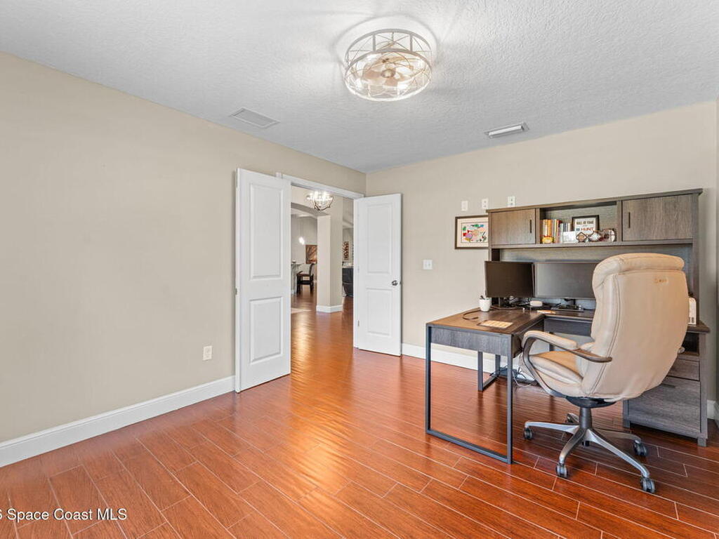 1695 Arch Road, Mims, FL 32754