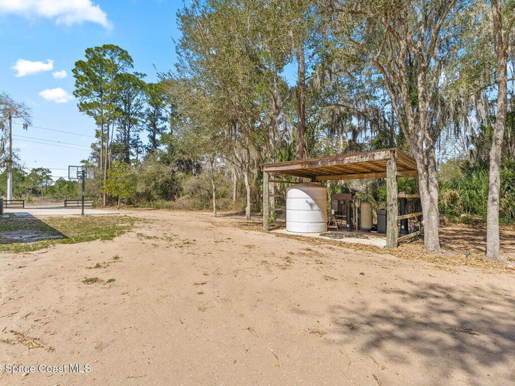 1695 Arch Road, Mims, FL 32754