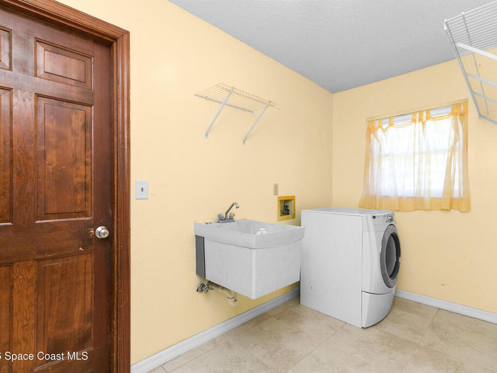 3750 Hidden Hills Drive, Titusville, FL 32796