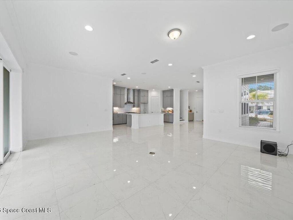 425 Marquesa Circle, St. Johns, FL 32259