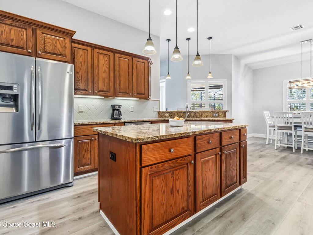 6920 Hacienda Drive, Grant, FL 32949