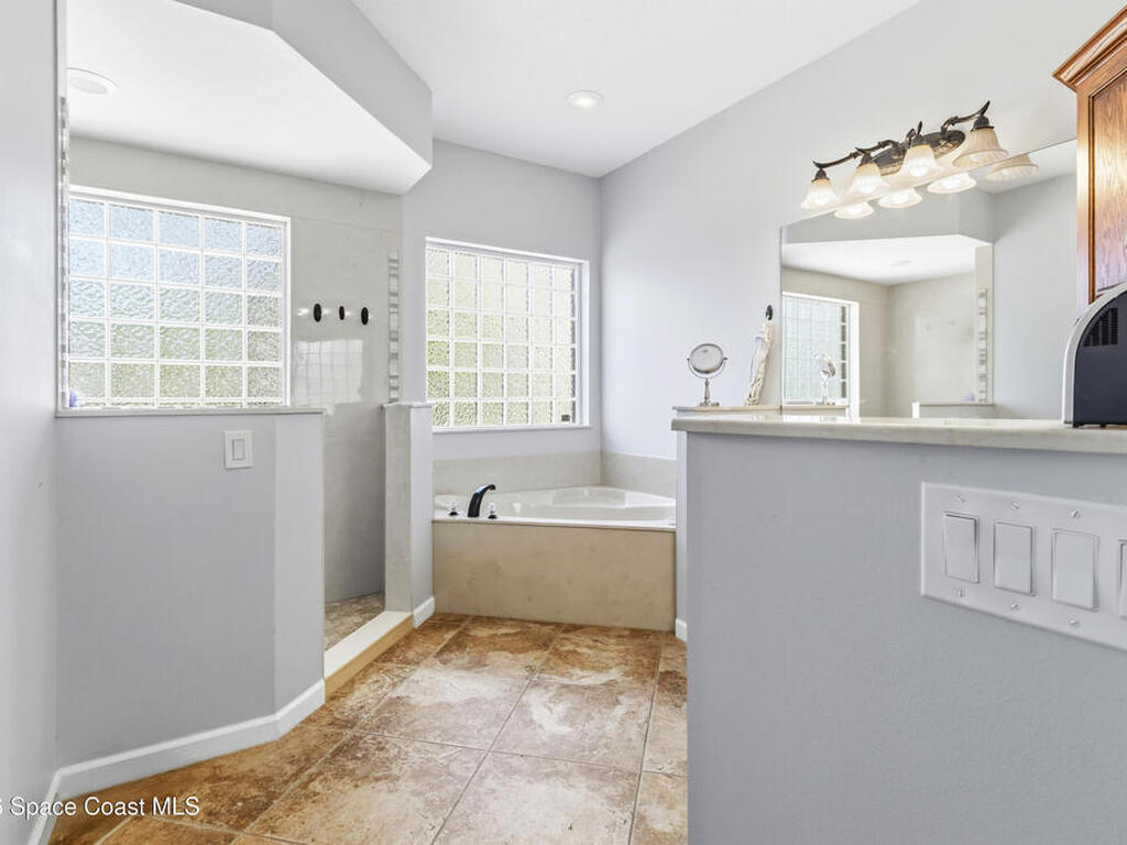 6920 Hacienda Drive, Grant, FL 32949