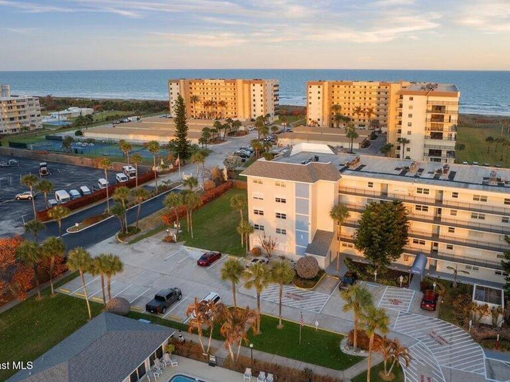 1700 N Atlantic Avenue, Cocoa Beach, FL 32931