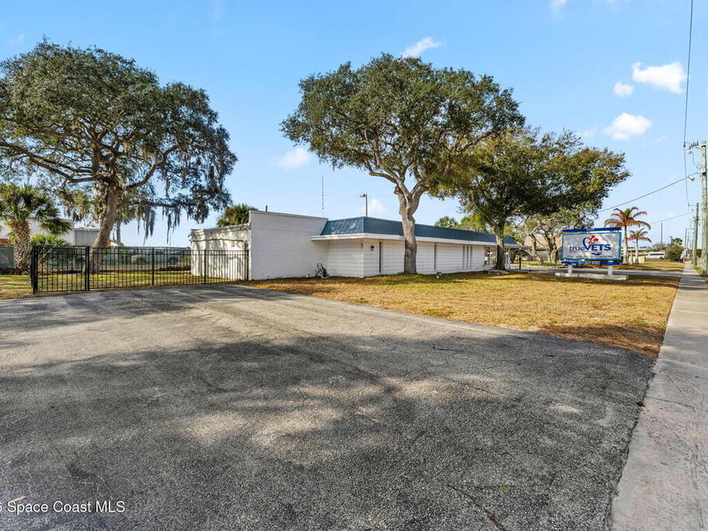 1029 Sarno Road, Melbourne, FL 32935