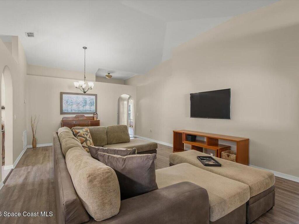 2106 Dryden Court, Melbourne, FL 32935