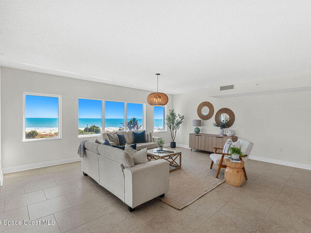 410 Hayes Avenue, Cocoa Beach, FL 32931