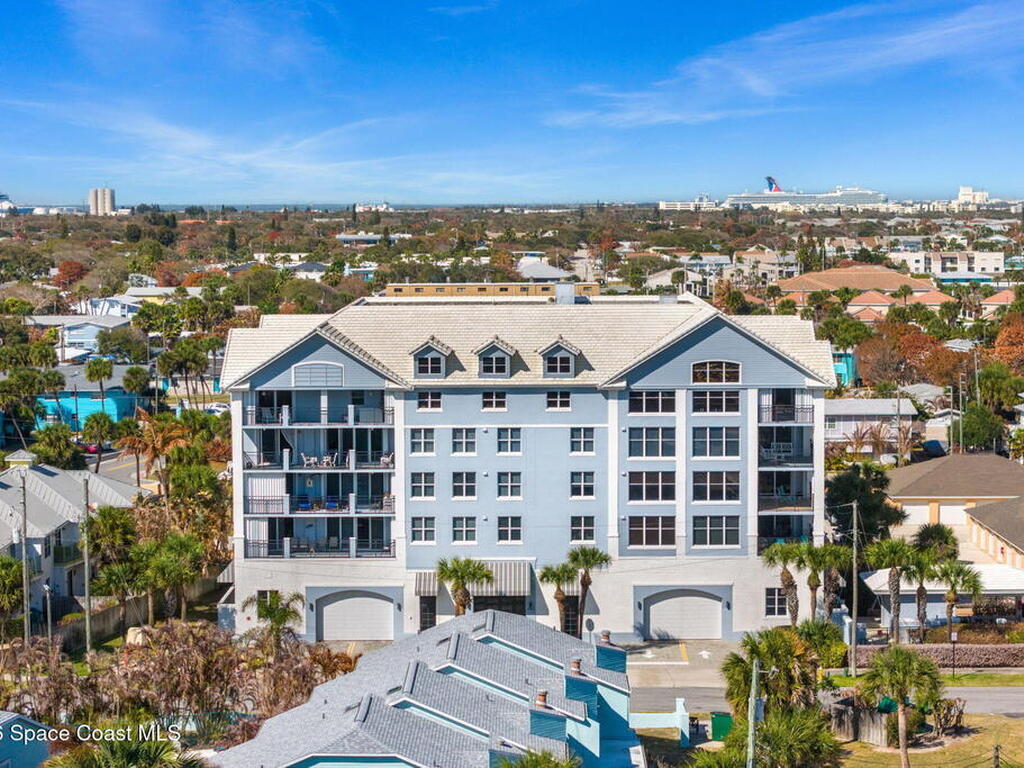 410 Hayes Avenue, Cocoa Beach, FL 32931