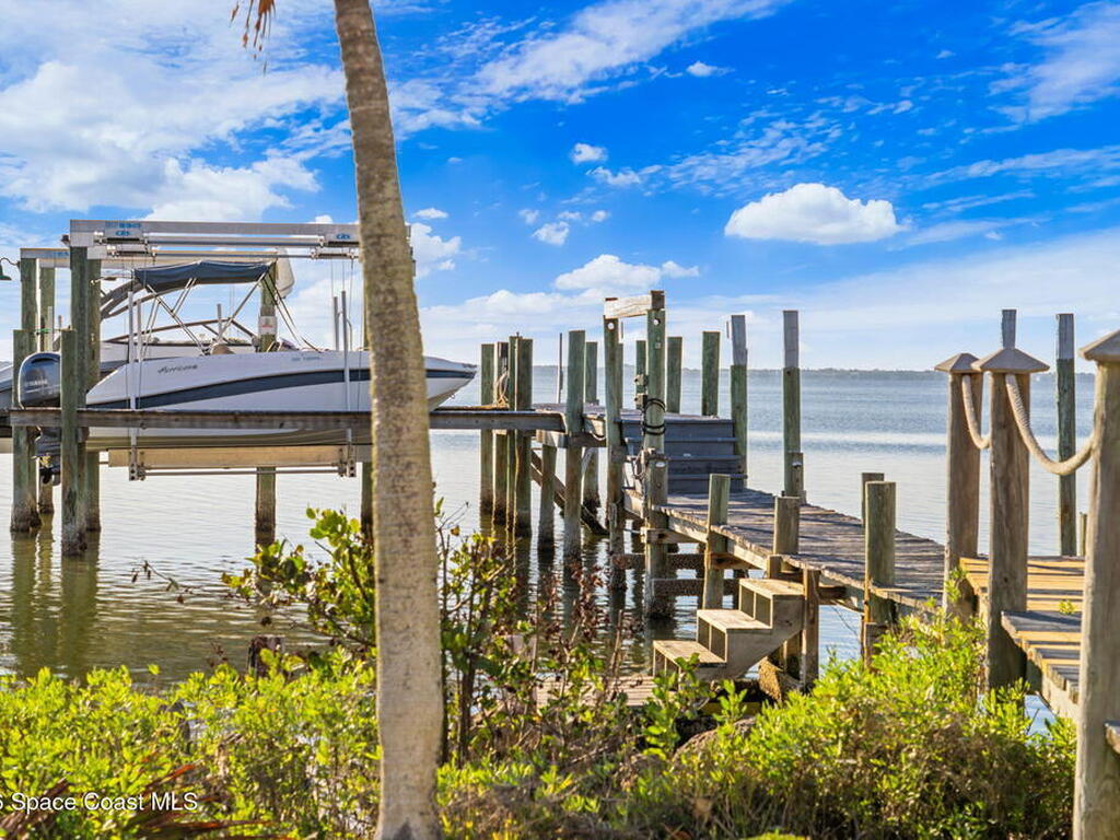3450 S Atlantic Avenue, Cocoa Beach, FL 32931