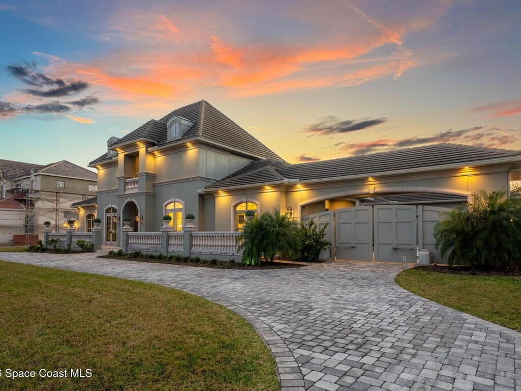 135 Lansing Island Drive, Indian Harbour Beach, FL 32937