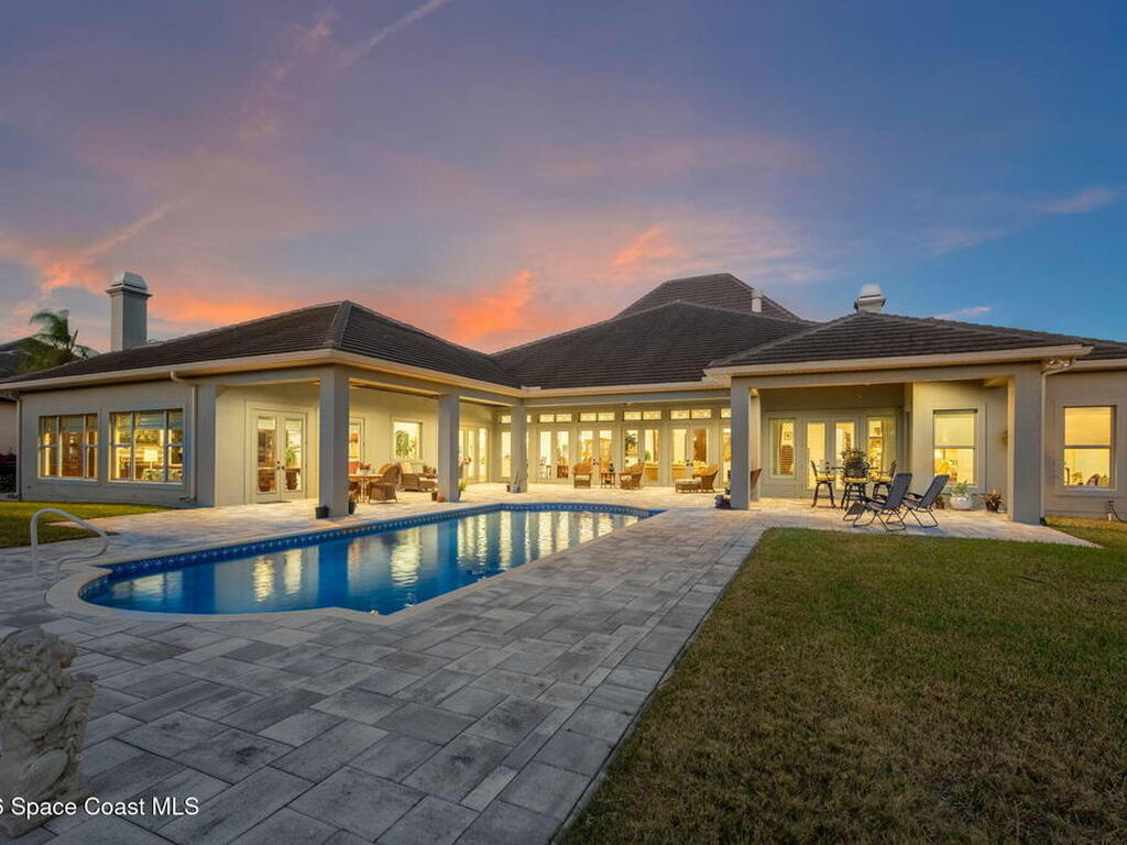 135 Lansing Island Drive, Indian Harbour Beach, FL 32937