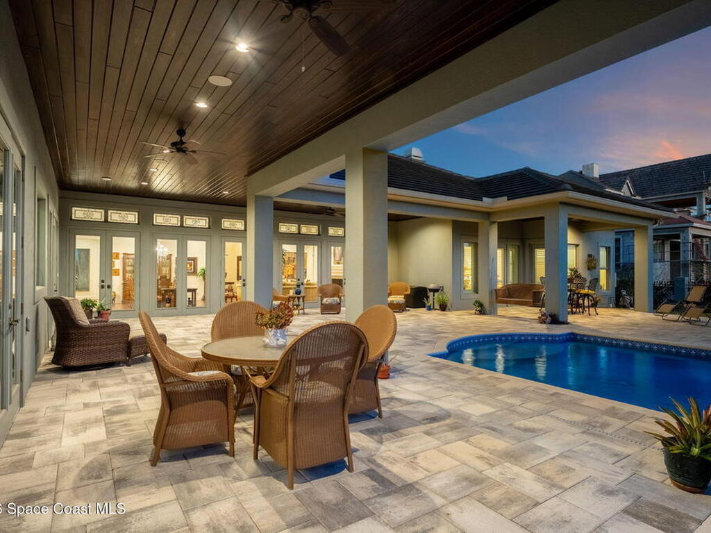 135 Lansing Island Drive, Indian Harbour Beach, FL 32937