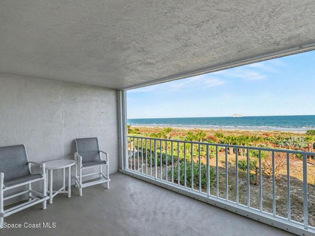 8700 Ridgewood Avenue, Cape Canaveral, FL 32920