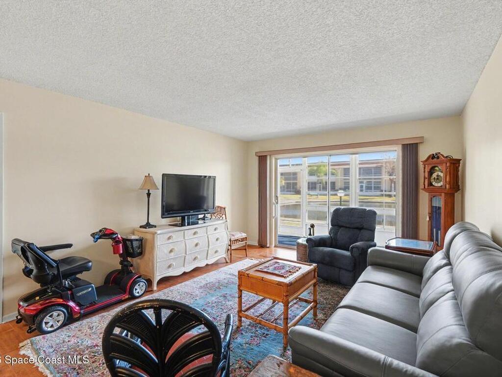 2135 N Courtenay Parkway, Merritt Island, FL 32953