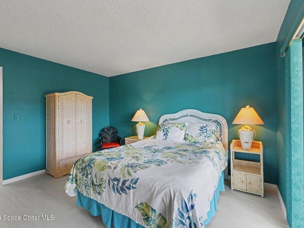 2135 N Courtenay Parkway, Merritt Island, FL 32953