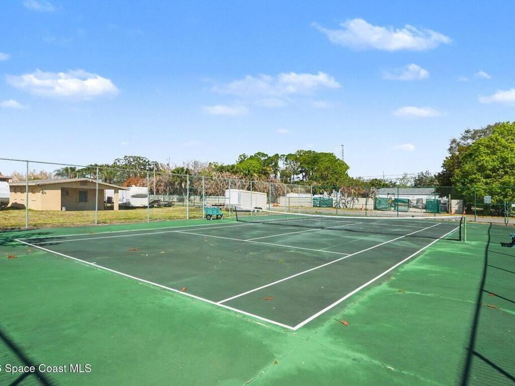 2135 N Courtenay Parkway, Merritt Island, FL 32953