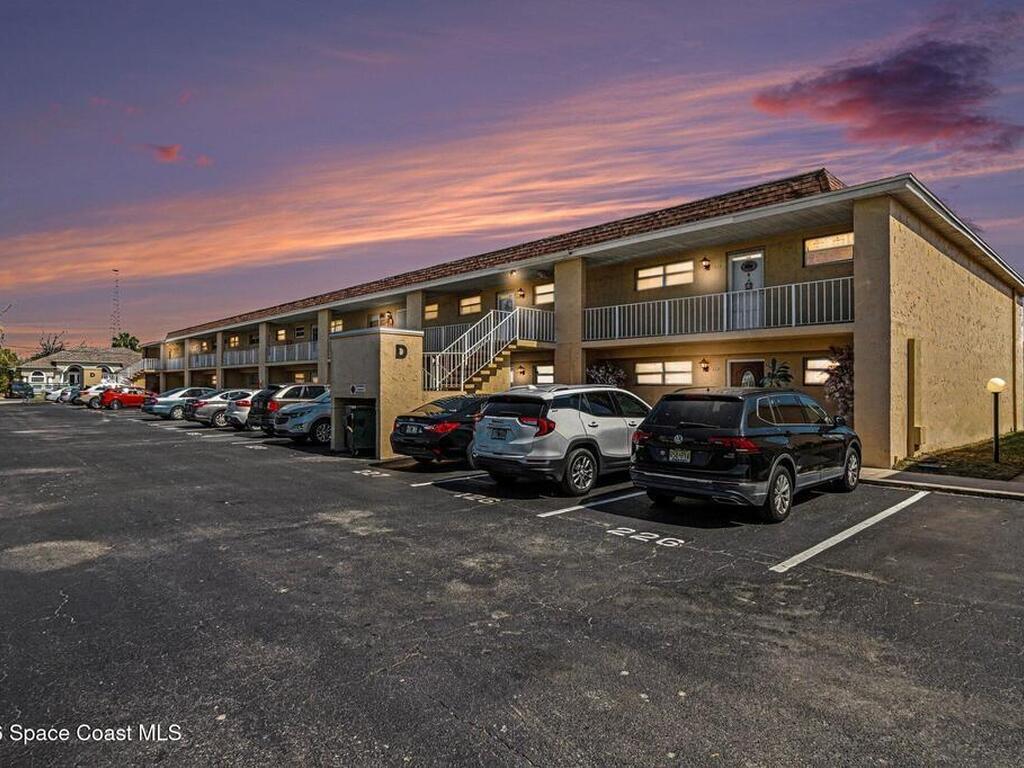 2135 N Courtenay Parkway, Merritt Island, FL 32953