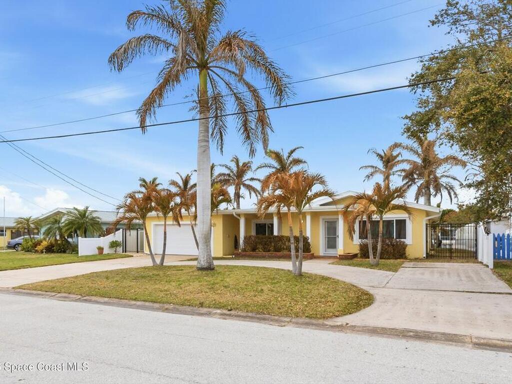 456 Barrello Lane, Cocoa Beach, FL 32931