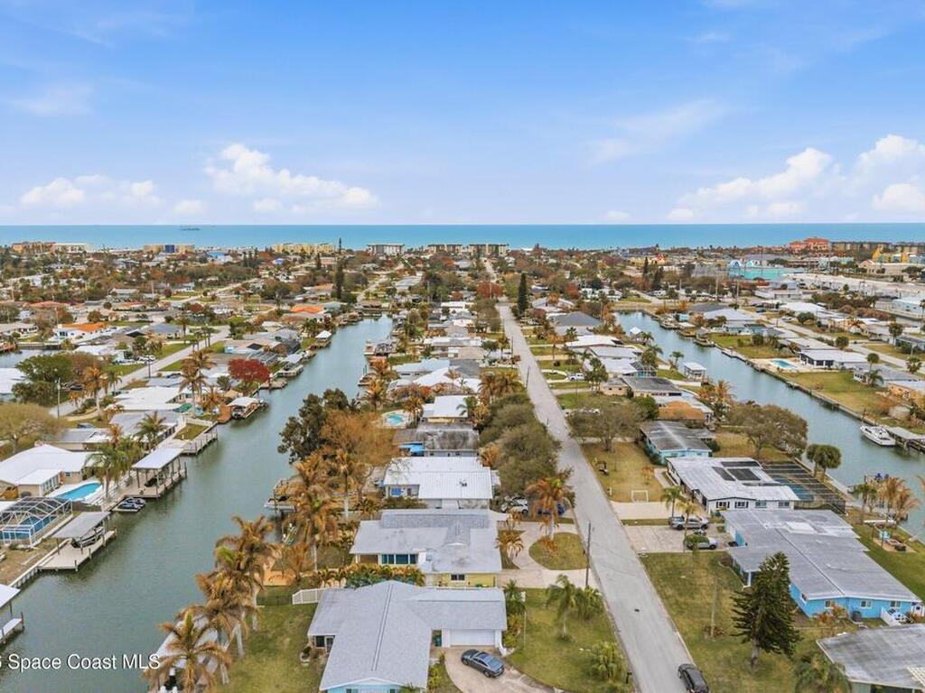 456 Barrello Lane, Cocoa Beach, FL 32931