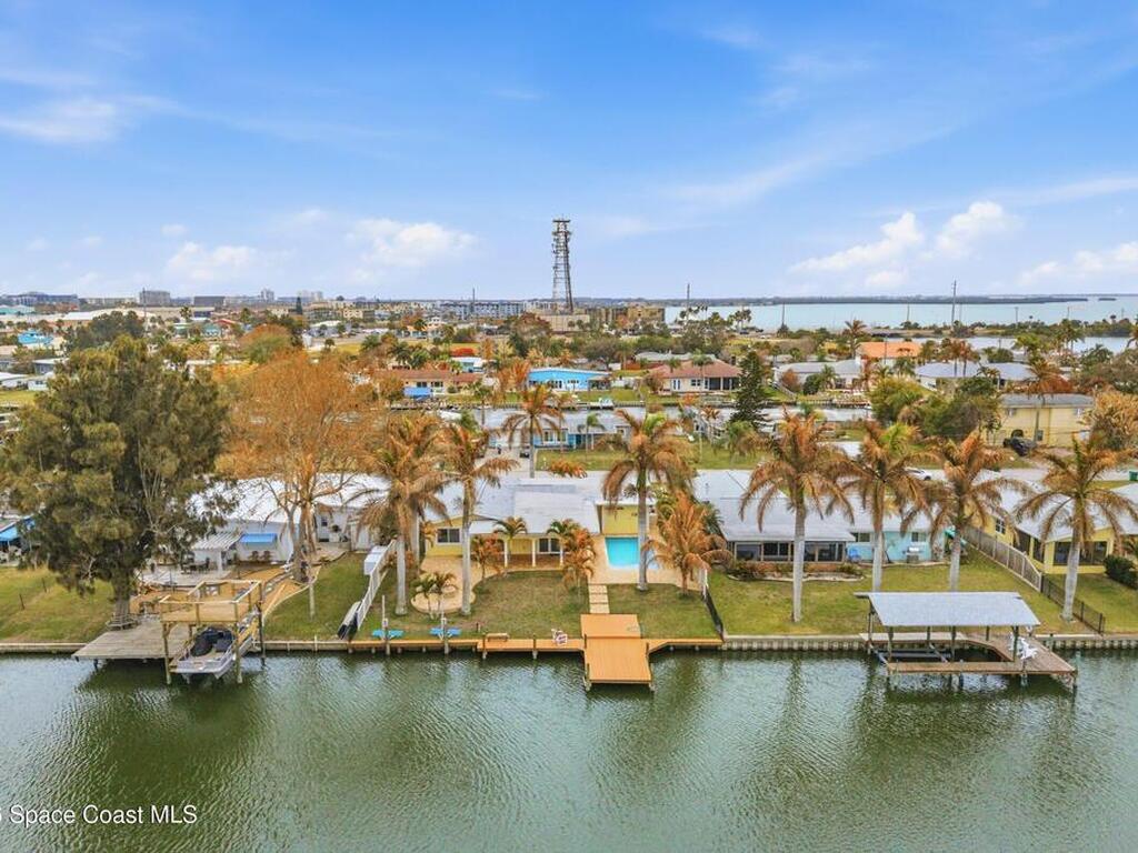 456 Barrello Lane, Cocoa Beach, FL 32931
