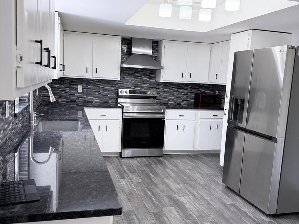 7997 Babcock Street, Palm Bay, FL 32909