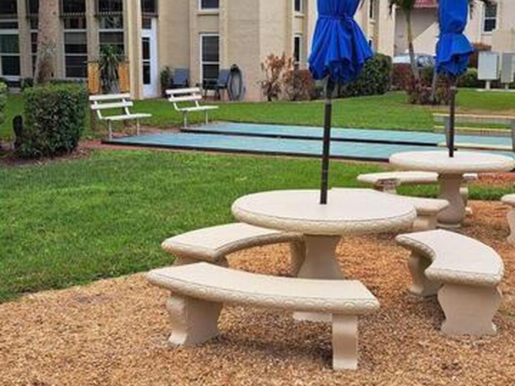 835 18th Street, Vero Beach, FL 32960