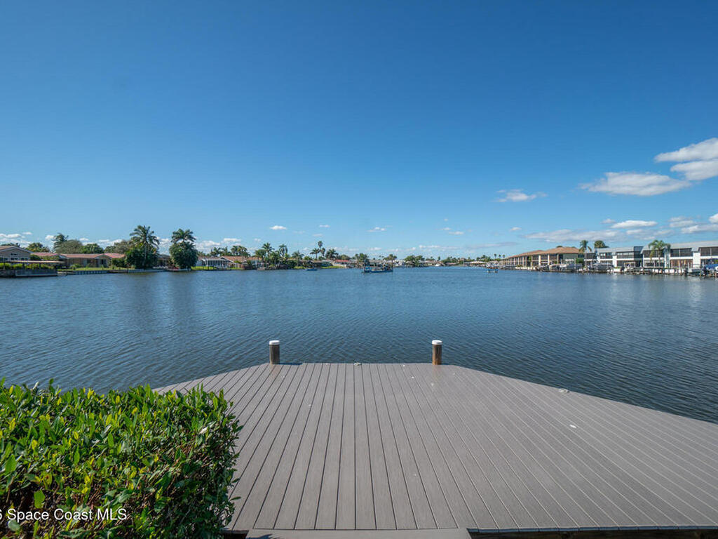 1750 Commodore Boulevard, Cocoa Beach, FL 32931