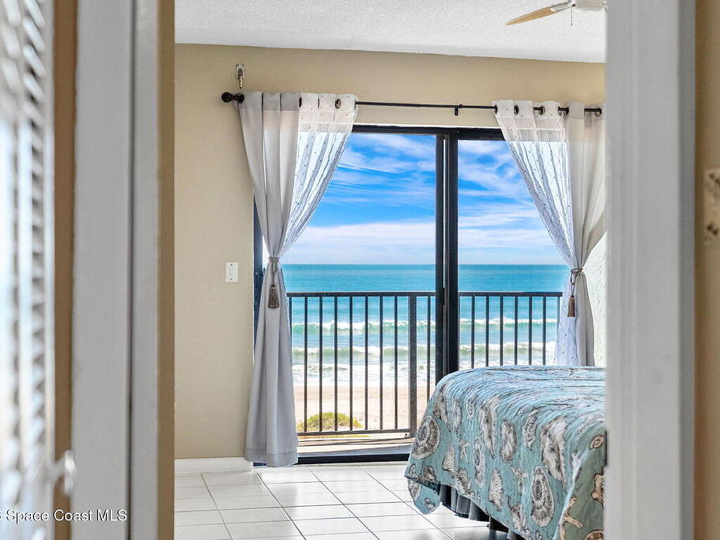 1251 S Atlantic Avenue, Cocoa Beach, FL 32931