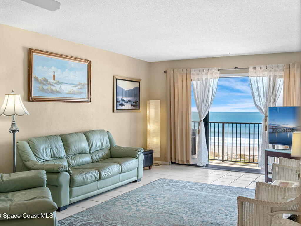 1251 S Atlantic Avenue, Cocoa Beach, FL 32931