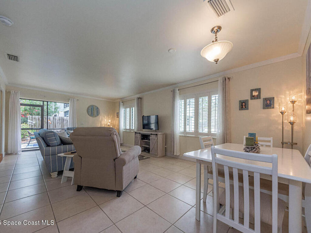 917 Coquina Lane, Vero Beach, FL 32963