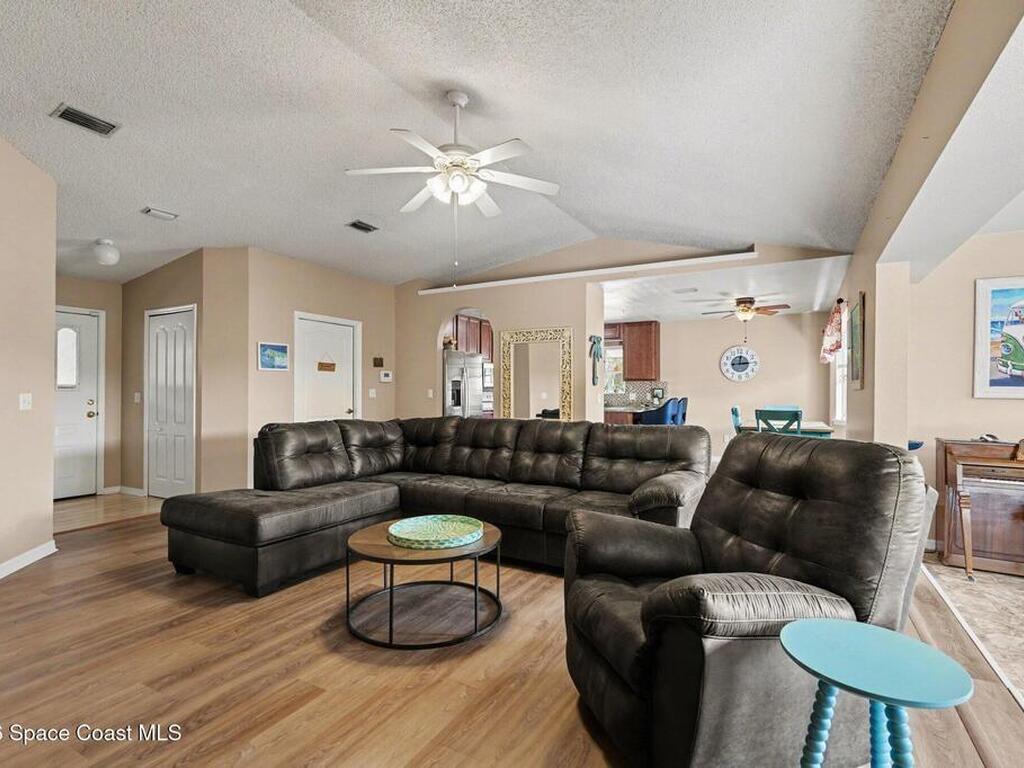 7045 Grissom Parkway, Cocoa, FL 32927