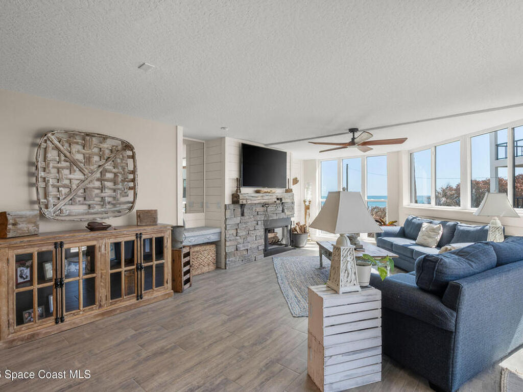 700 Wave Crest Avenue, Indialantic, FL 32903