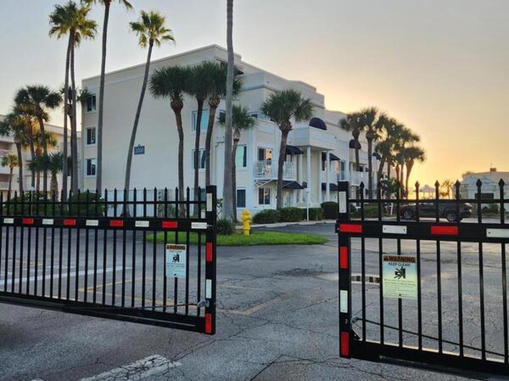 8600 Ridgewood Avenue, Cape Canaveral, FL 32920