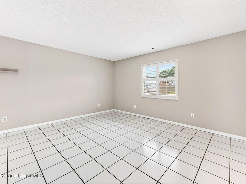 250 Sheridan Avenue, Satellite Beach, FL 32937