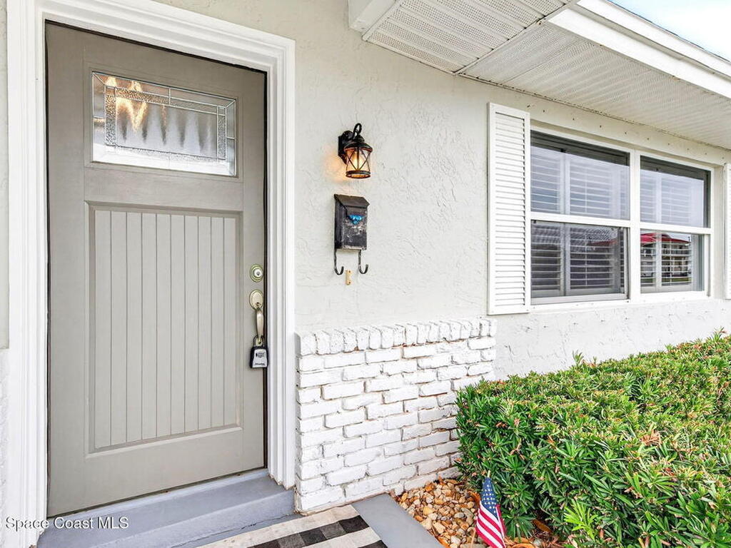 250 Sheridan Avenue, Satellite Beach, FL 32937