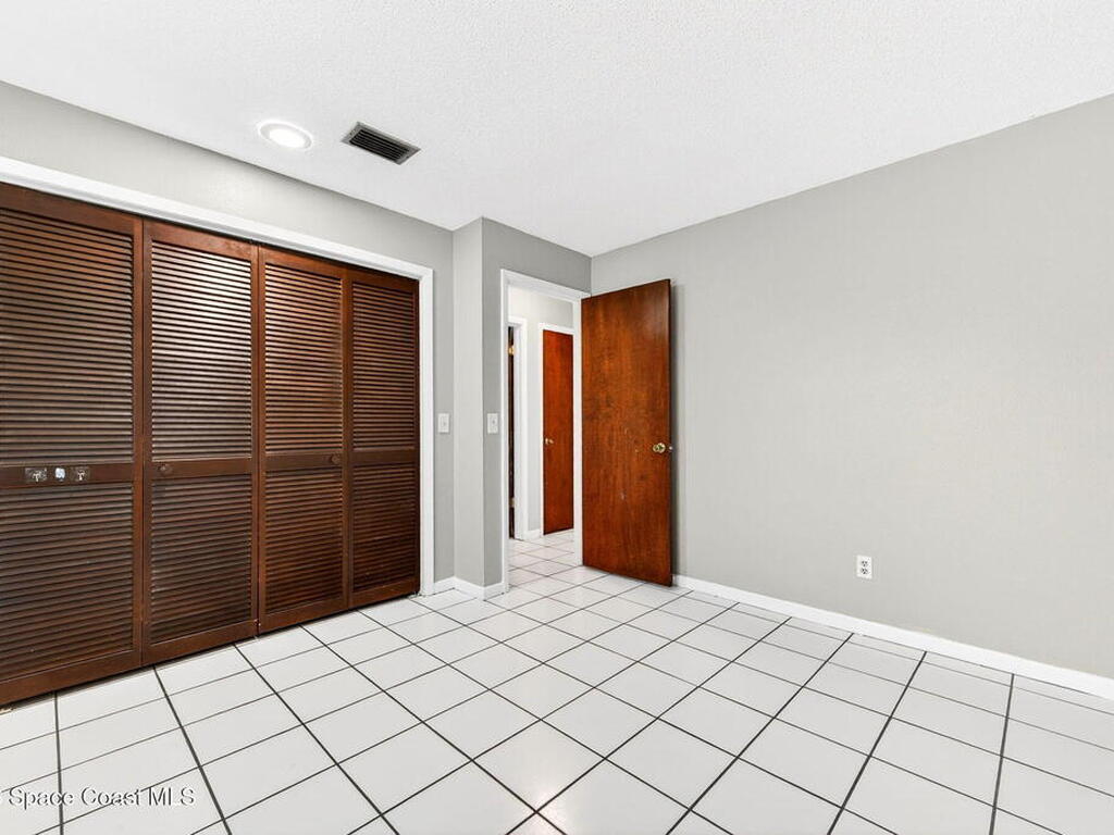 250 Sheridan Avenue, Satellite Beach, FL 32937