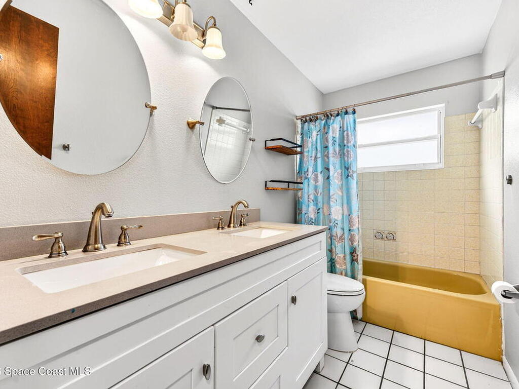 250 Sheridan Avenue, Satellite Beach, FL 32937