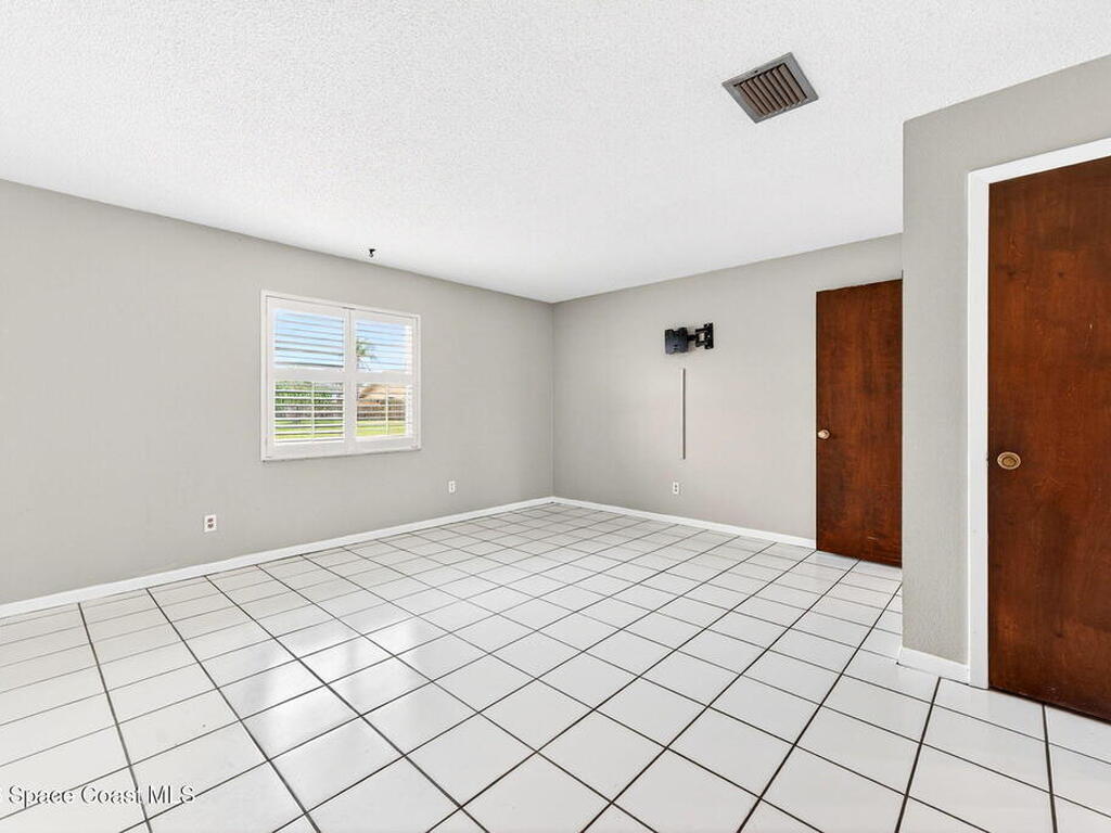 250 Sheridan Avenue, Satellite Beach, FL 32937