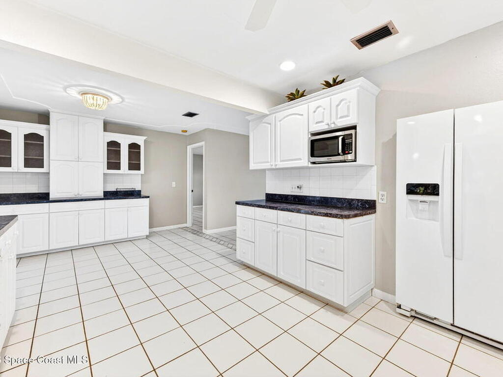 250 Sheridan Avenue, Satellite Beach, FL 32937