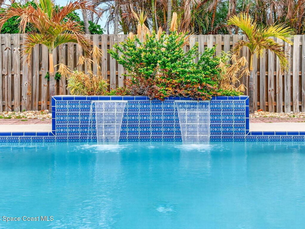 250 Sheridan Avenue, Satellite Beach, FL 32937