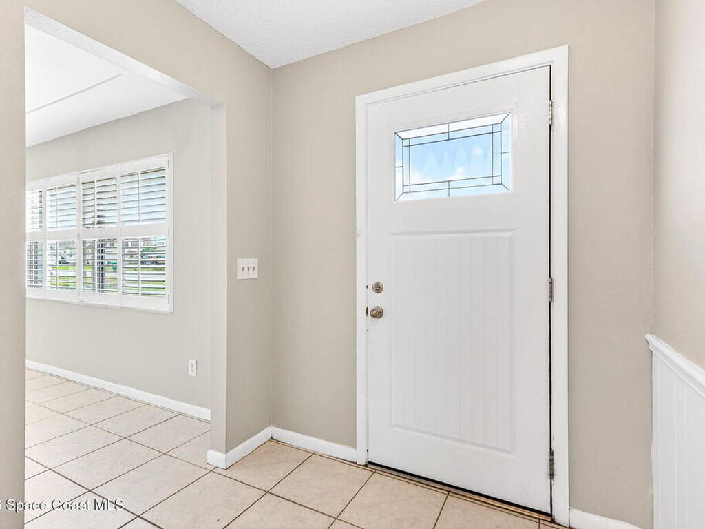 250 Sheridan Avenue, Satellite Beach, FL 32937