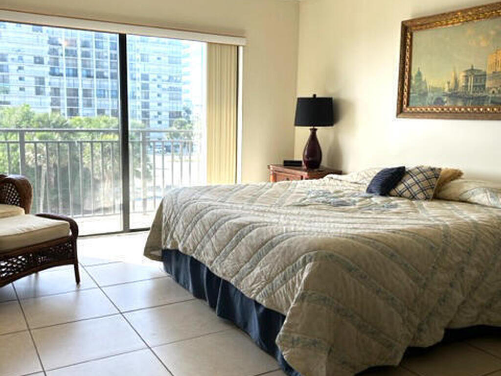 3060 N Atlantic Avenue, Cocoa Beach, FL 32931