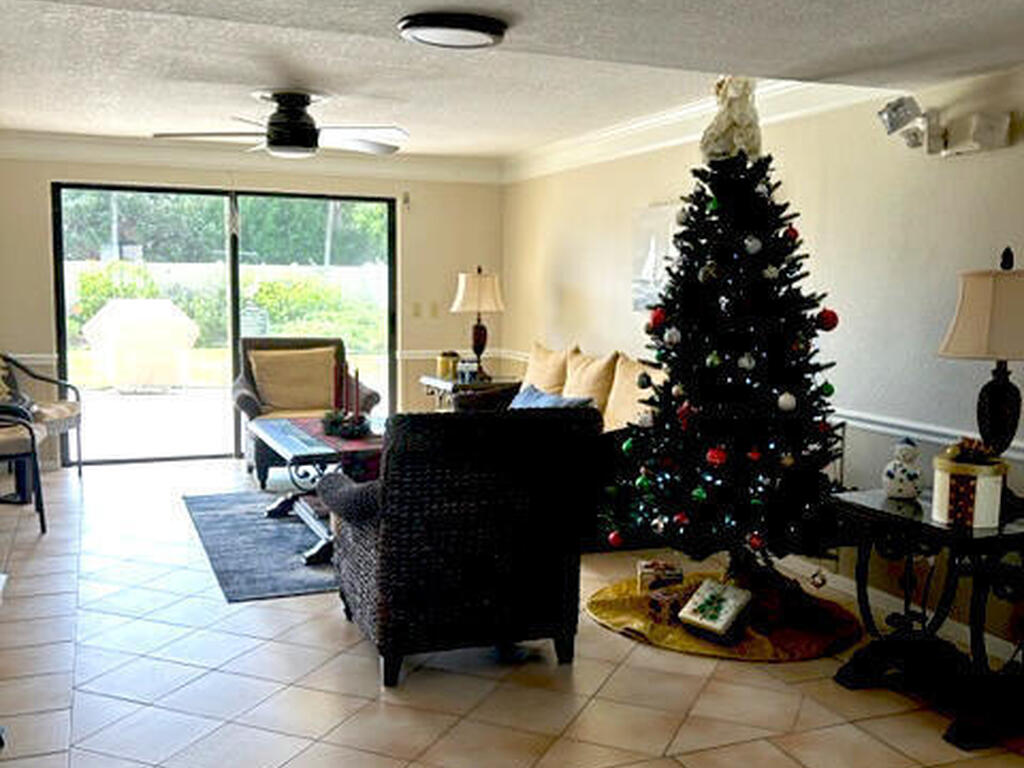 3060 N Atlantic Avenue, Cocoa Beach, FL 32931