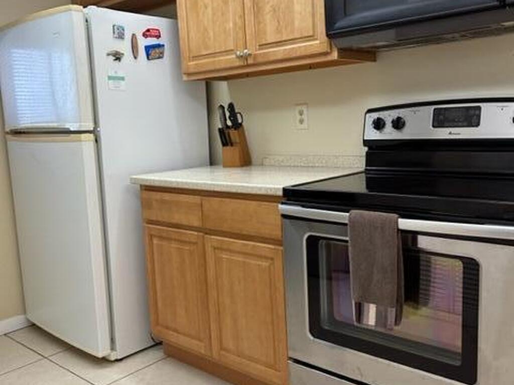 3060 N Atlantic Avenue, Cocoa Beach, FL 32931