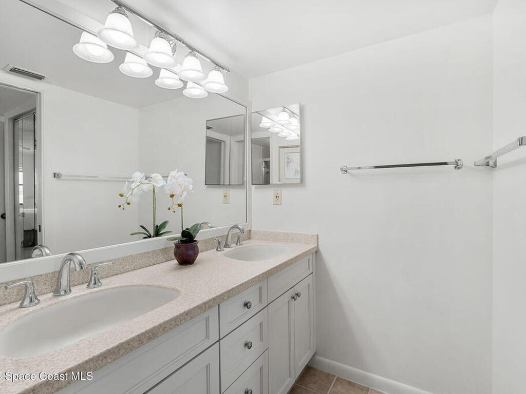 3165 N Atlantic Avenue, Cocoa Beach, FL 32931