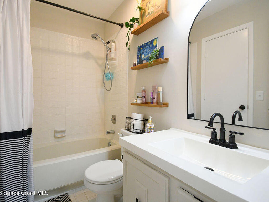 822 Brow Court, Palm Bay, FL 32905