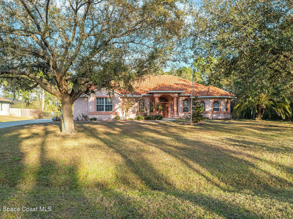 5025 Fawn Lake Boulevard, Mims, FL 32754