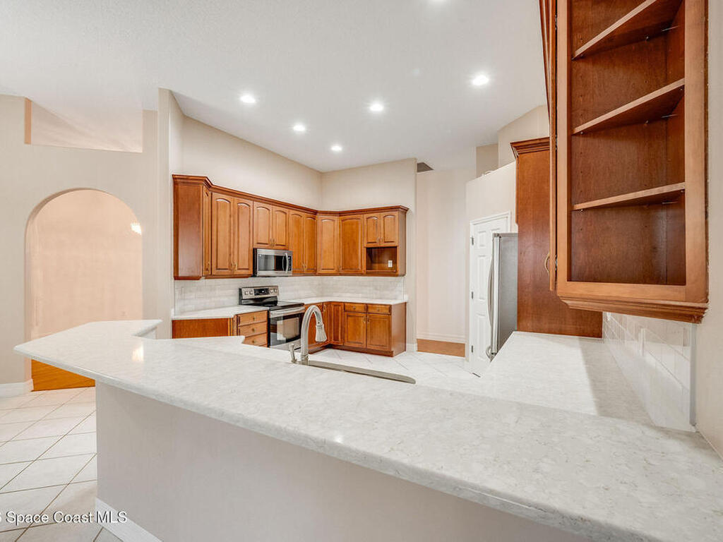 5025 Fawn Lake Boulevard, Mims, FL 32754