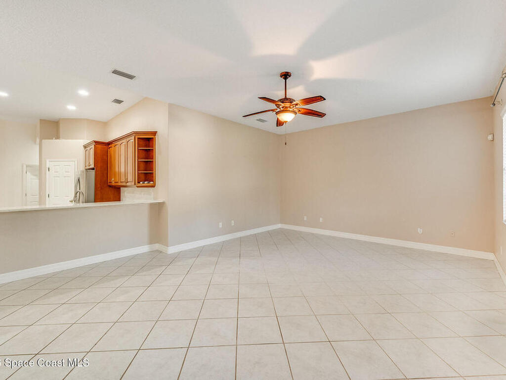 5025 Fawn Lake Boulevard, Mims, FL 32754