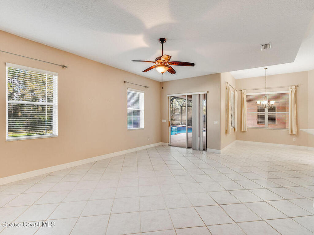 5025 Fawn Lake Boulevard, Mims, FL 32754